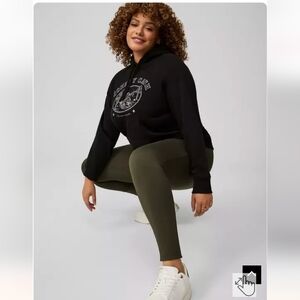 Torrid Full-Length Fleece lined Pocket Legging Size 2x NWT